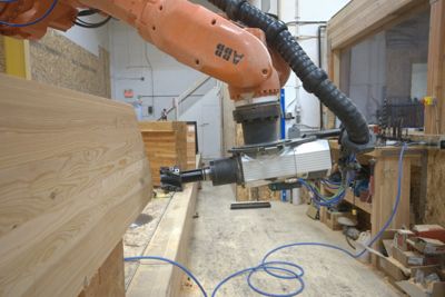 robot-machining.jpg